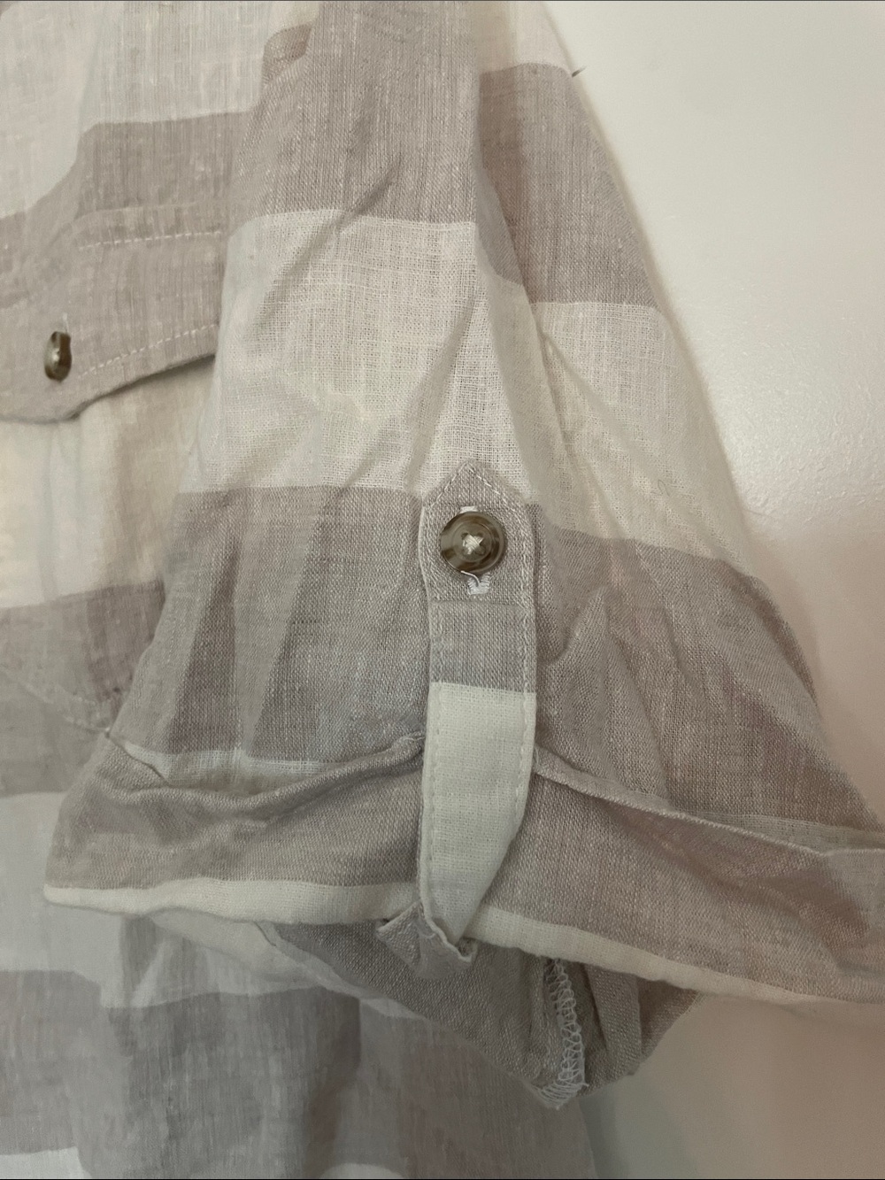 Gray and White Striped Button-Front Shirt Sz XL - Picture 4 of 7